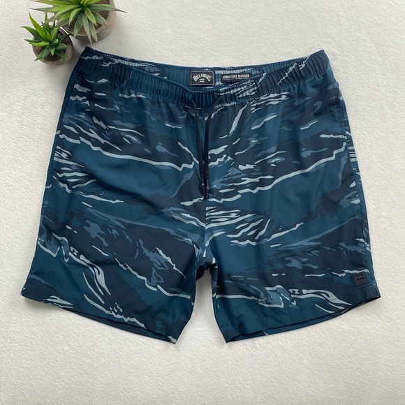 Billabong Other - Billabong Athletic Division Camouflage Surftrek Elastic Shorts (Dark Turquoise)